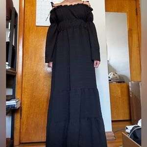 Divided ( H&M) Black Off-Shoulder Maxi Dress